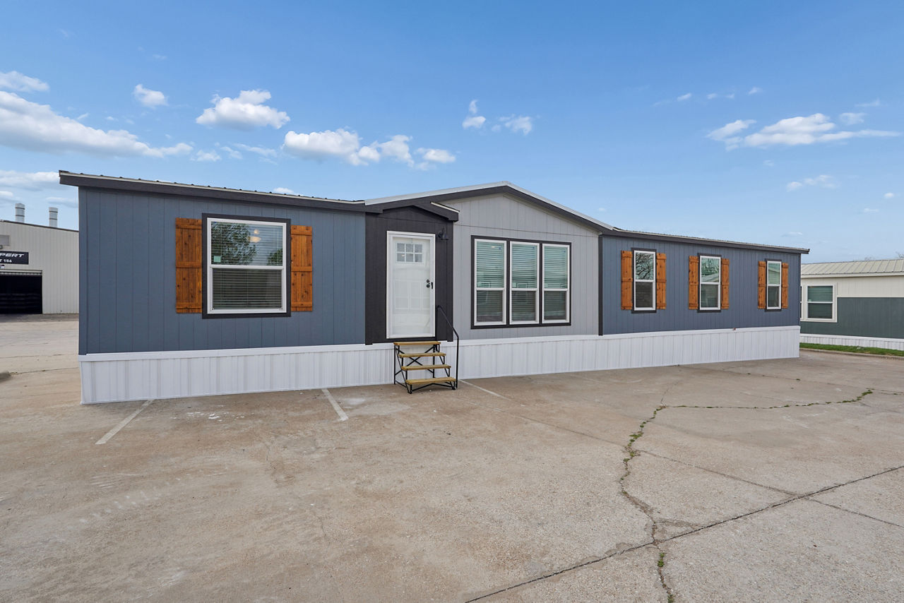 125-sheridan-rm2864a-exterior-1 (1).jpeg